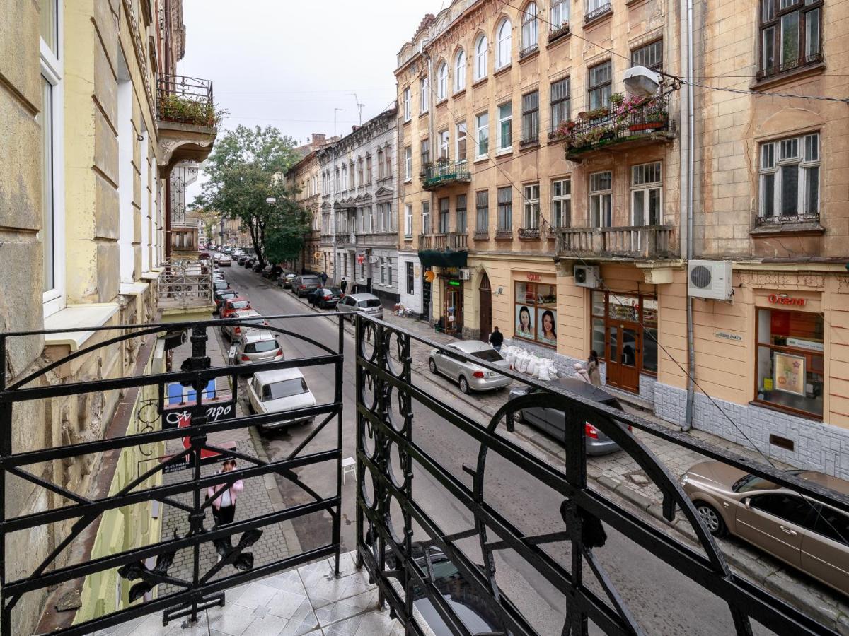 Golden Violin ! Apartments Lviv S 外观 照片