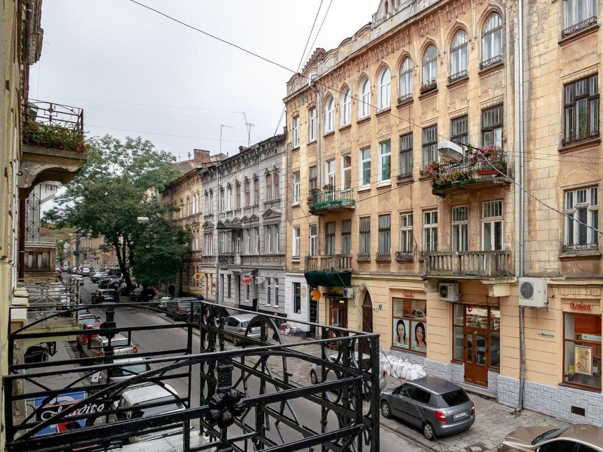Golden Violin ! Apartments Lviv S 外观 照片