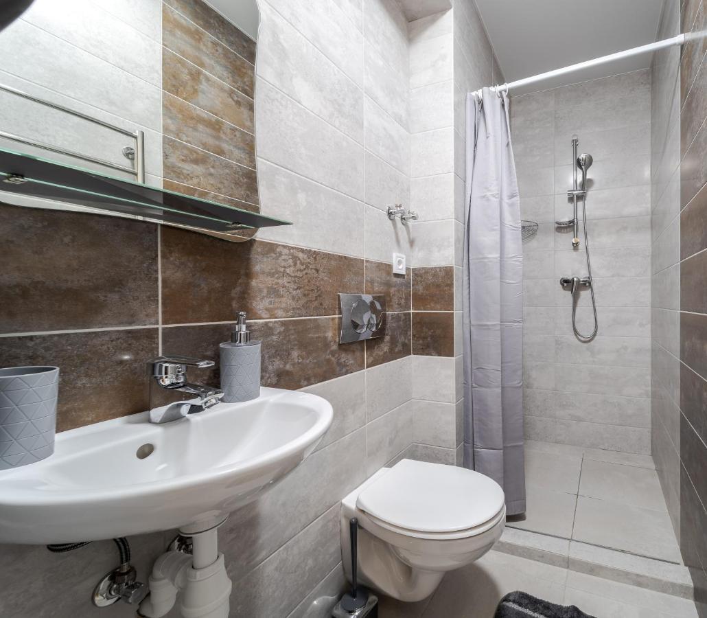 Golden Violin ! Apartments Lviv S 外观 照片